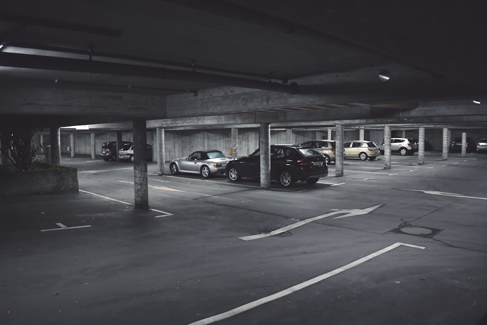 Cars Parking Pictures  Download Free Images on Unsplash
