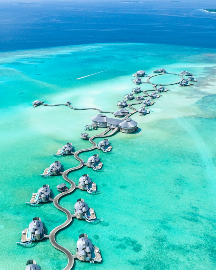Top 5 Places to Visit in the Maldives