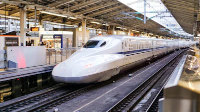 Shinkansen and smartphone
