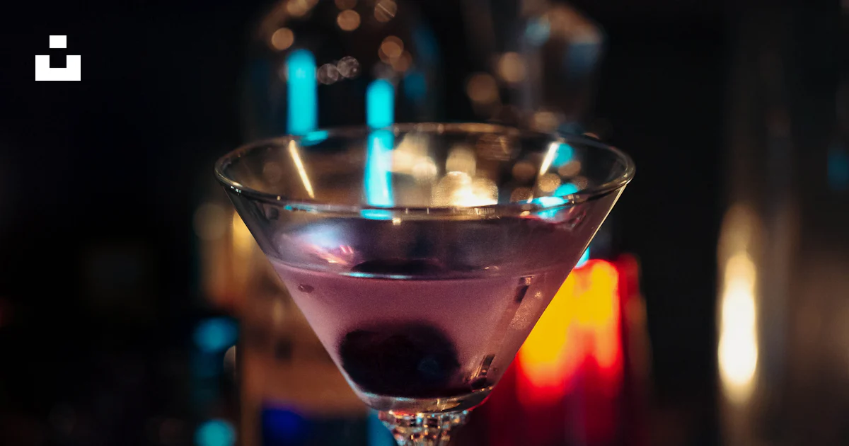 Bicchiere da cocktail a tromba • La Boutique Dei Cocktail Bicchiere da cocktail a tromba • La Boutique Dei Cocktail
