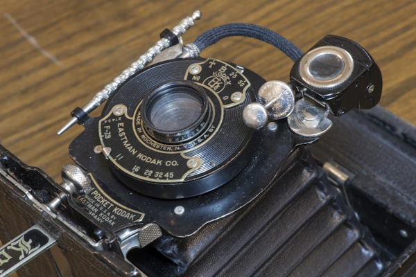 Vintage-Kamera mit Metallgehäuse