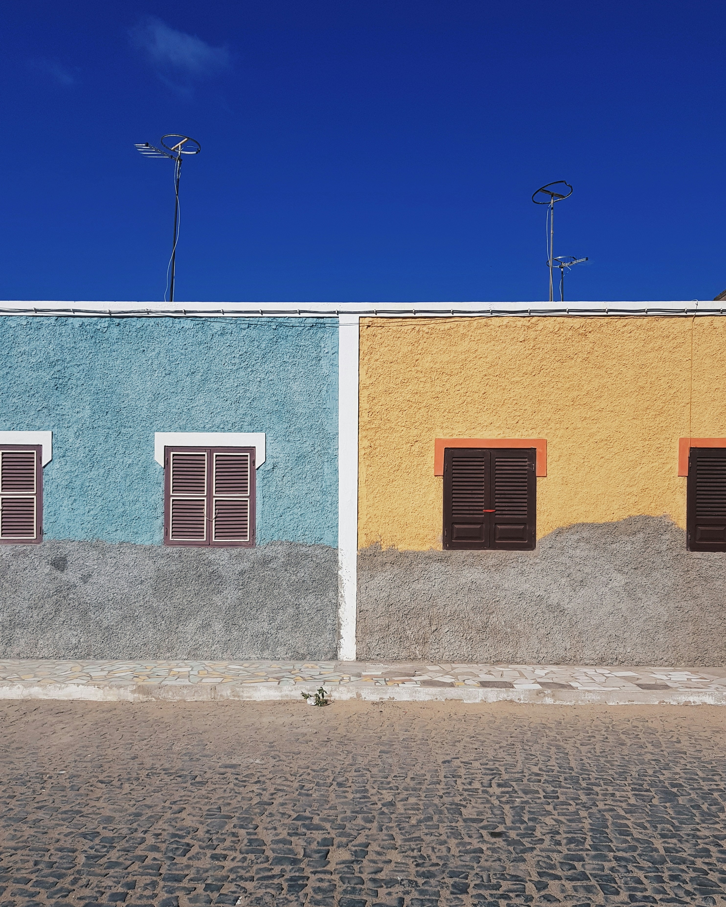 Santa Maria – Safety, Health & Local Etiquette