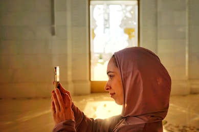 woman taking selfie
