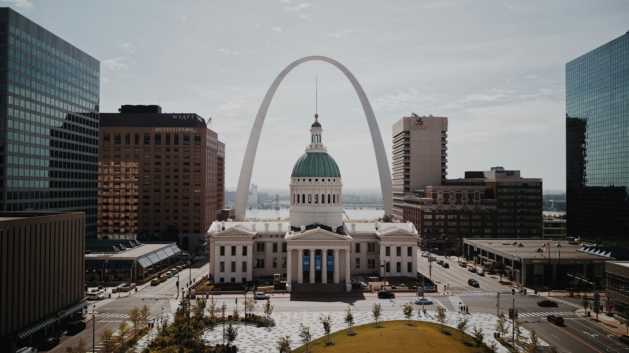 Best Seasons to Visit Saint-Louis: Weather & Month Guide