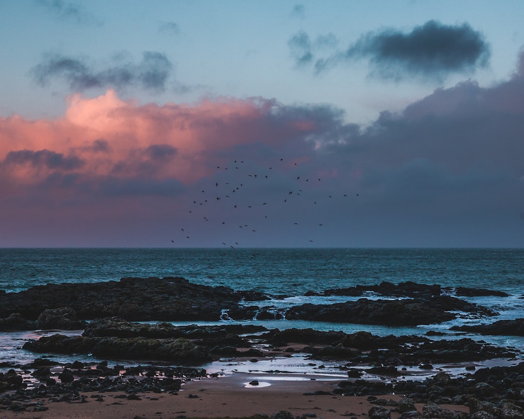 travelers stories about Beach in Dunseverick, United Kingdom