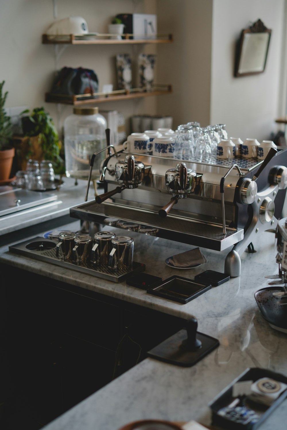 Foto de primer plano de la máquina de espresso