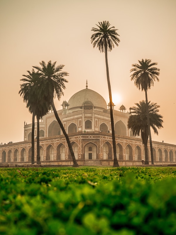 Best Weather in New Delhi: Ideal Seasons & Months to Visit