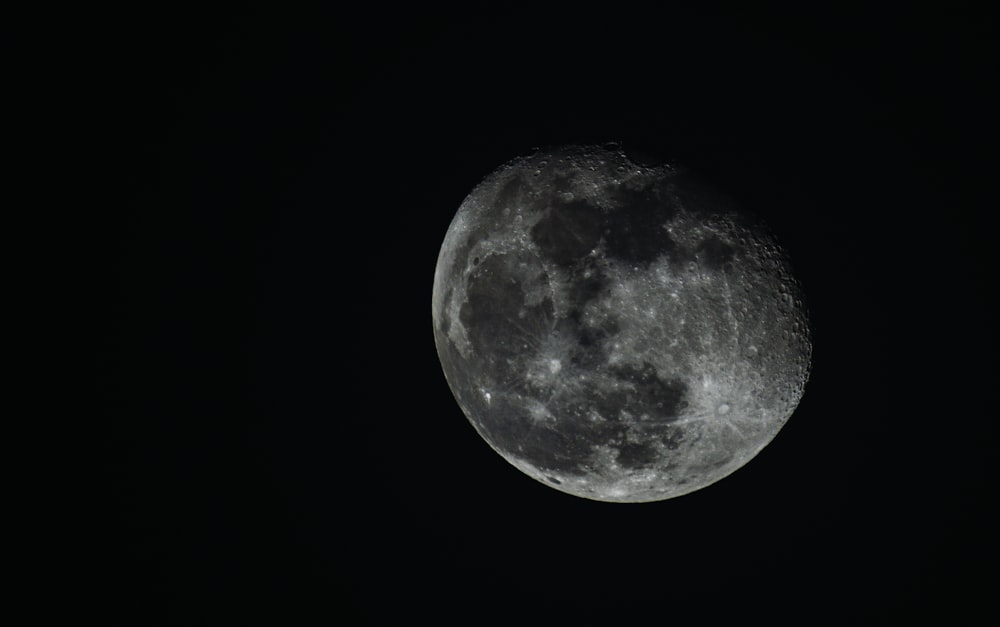 Fond d’écran numérique pleine lune