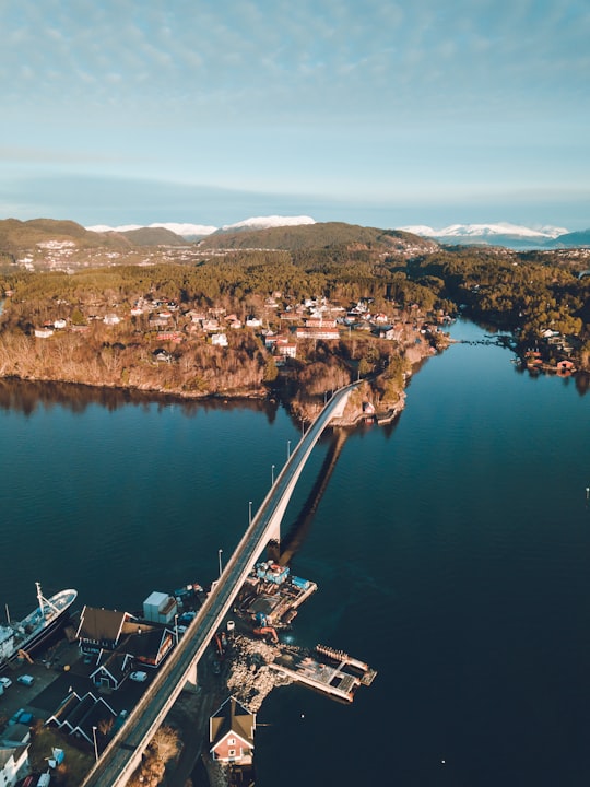 photo of Søre Øyane Waterway near Fløyen