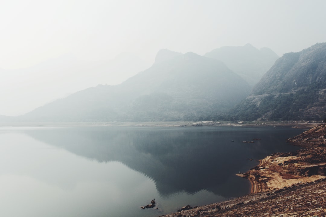 Loch photo spot Valparai India