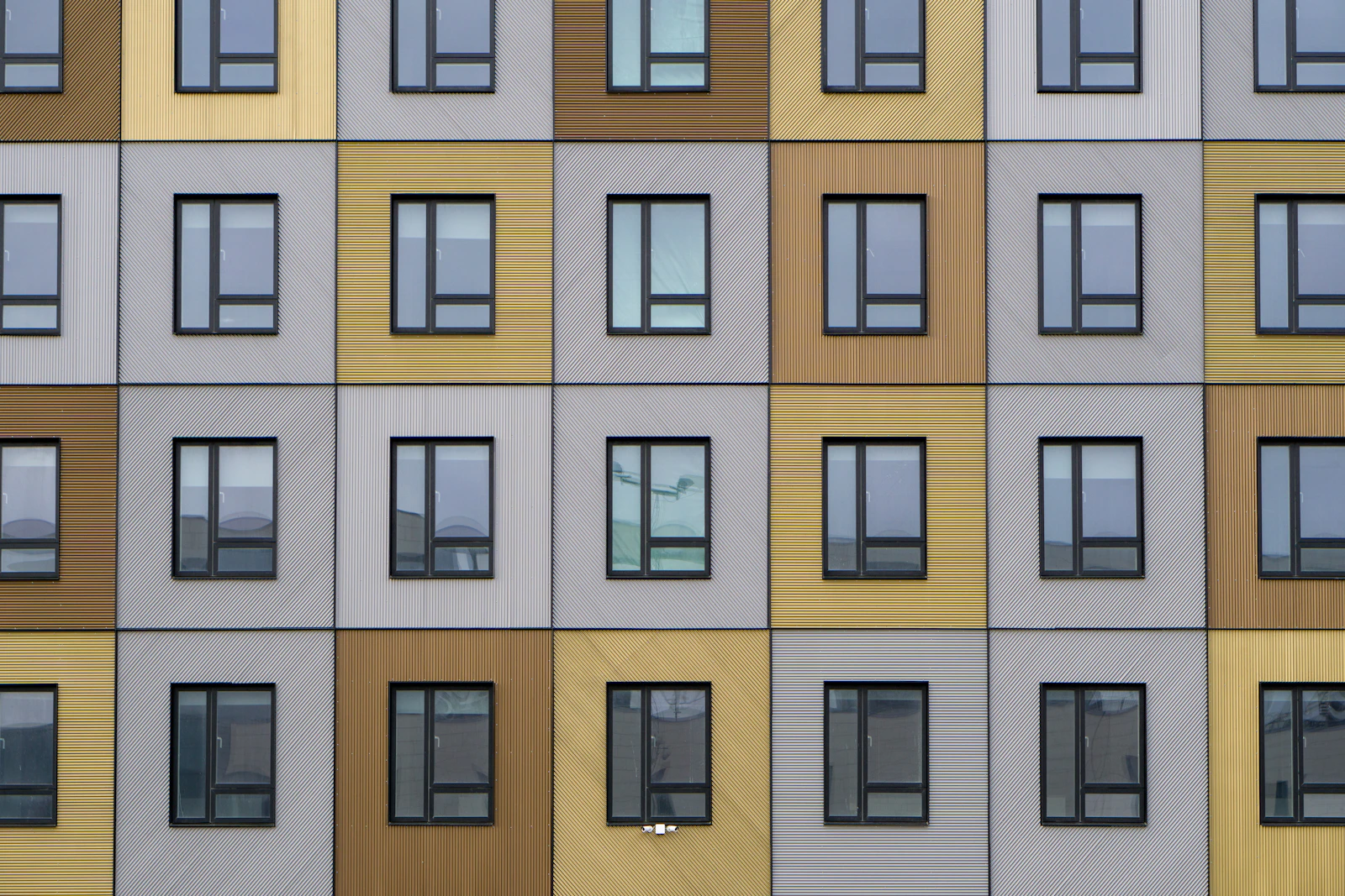 THE WINDOW AT EYE LEVEL