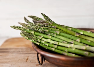 bowl of green asparagus