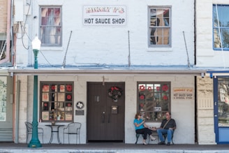 Map pinpointing local stores carrying Zorn Hot Sauce.