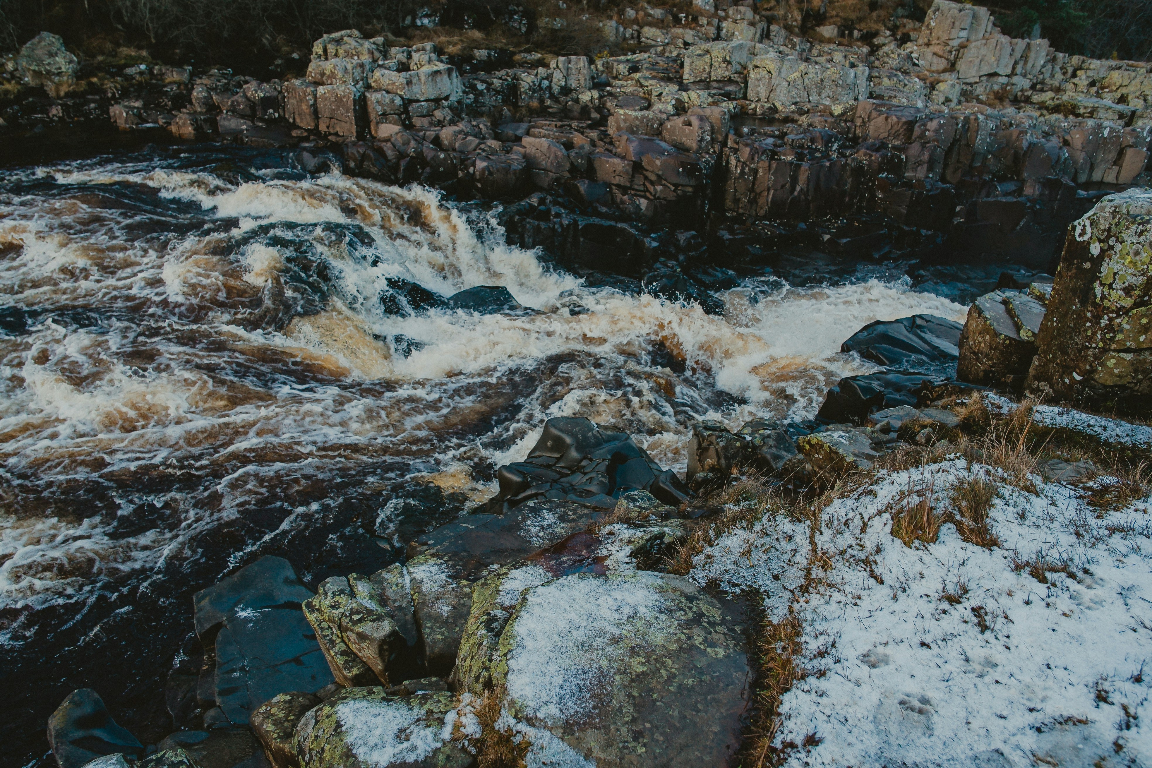 Water flowing on rocks photo – Free Grey Image on Unsplash
