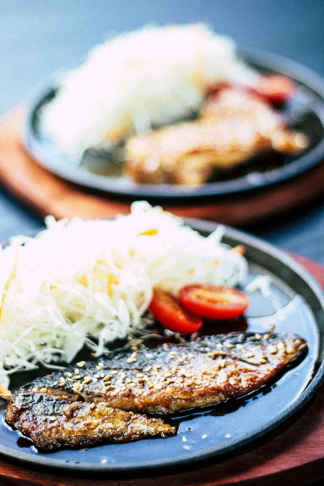 fried fish with tomato