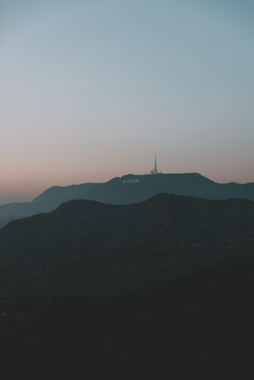 silhoutte of mountain