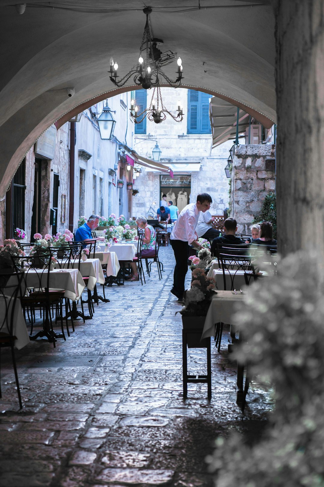 photo of Dubrovnik Town near Muralles de Dubrovnik