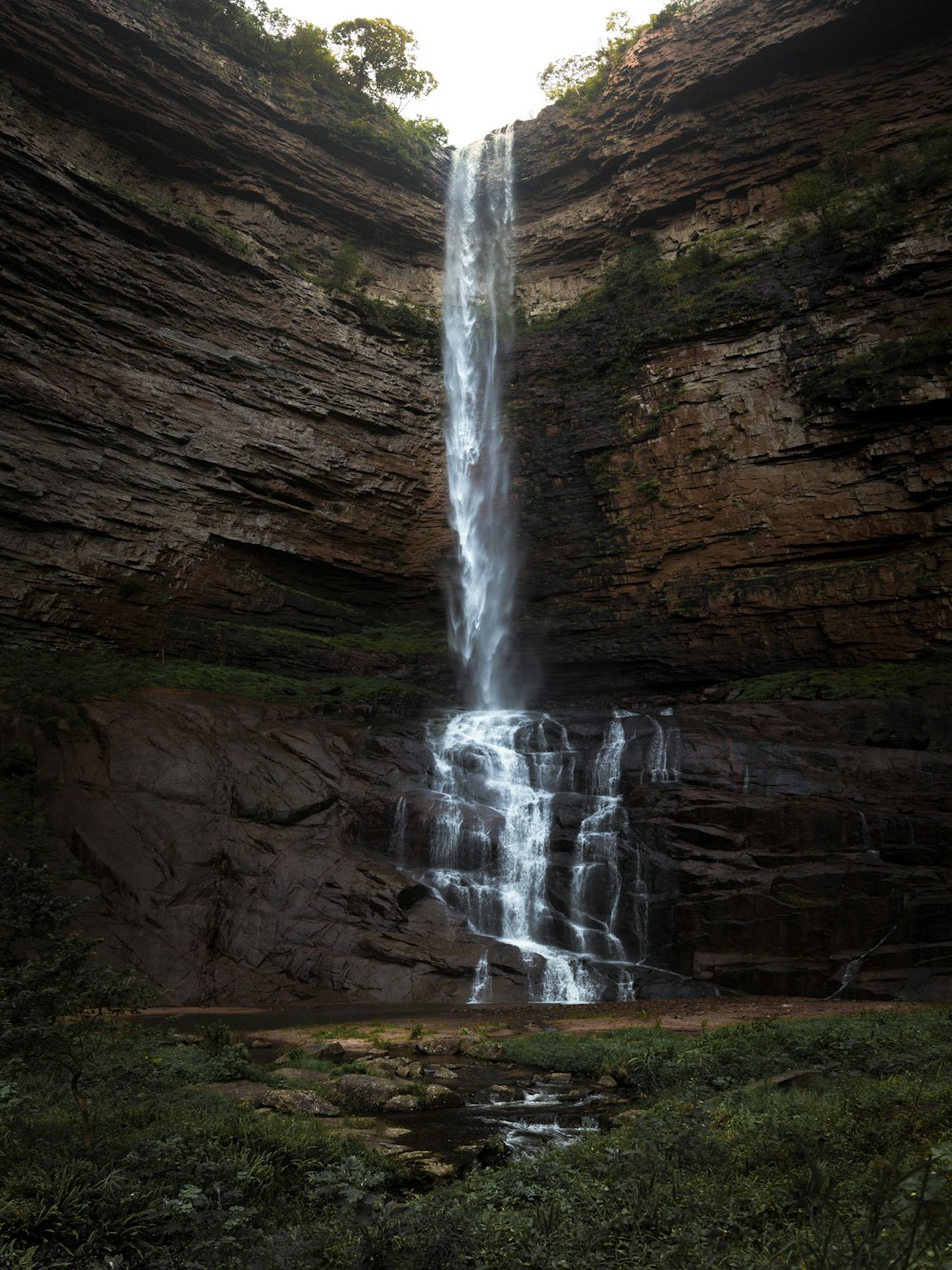 waterfalls during daytime