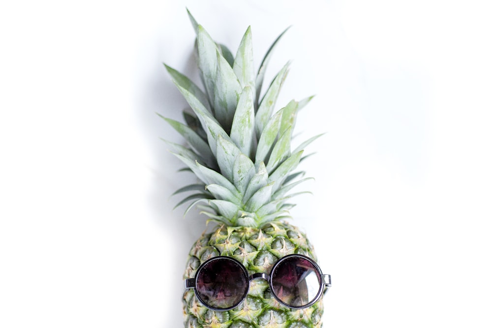 focus photo of green pineapple