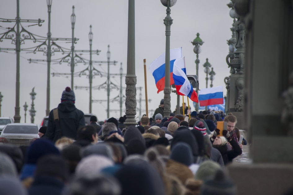 Russia Nuclear Warheads Belarus 2026: What It Means for Defense Stocks, Gold, and Your Portfolio