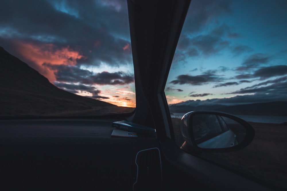 closeup photo of car wing mirror