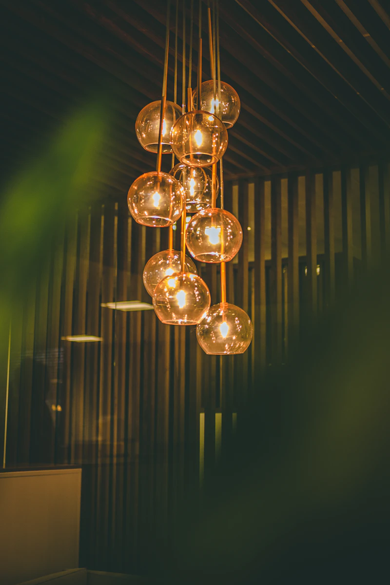 Soft Focus Lighting — Minimalist