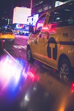 Minivan taxi in Montreal