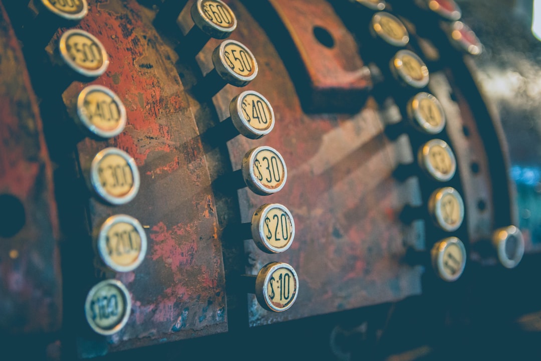 vintage adding machine, Machine