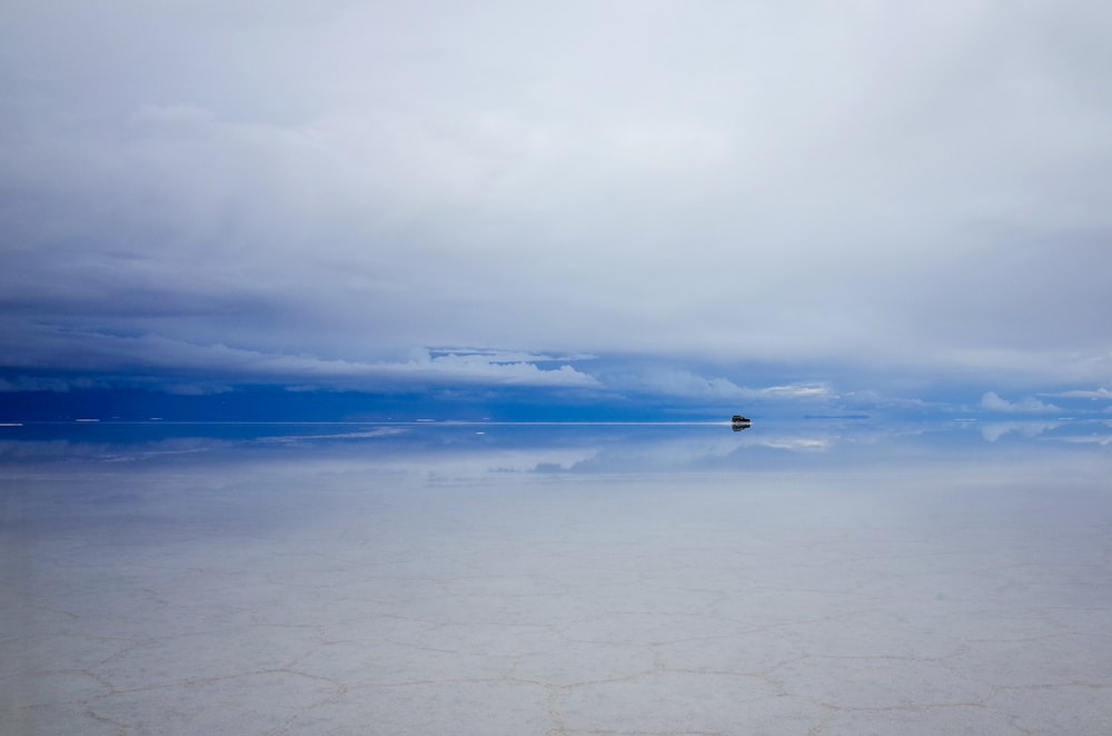 scenery of body of water