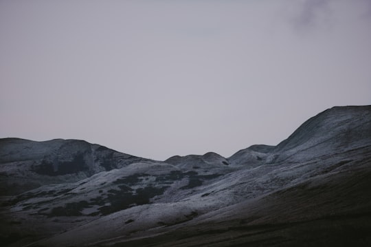 scenery of mountain in Mam Tor United Kingdom
