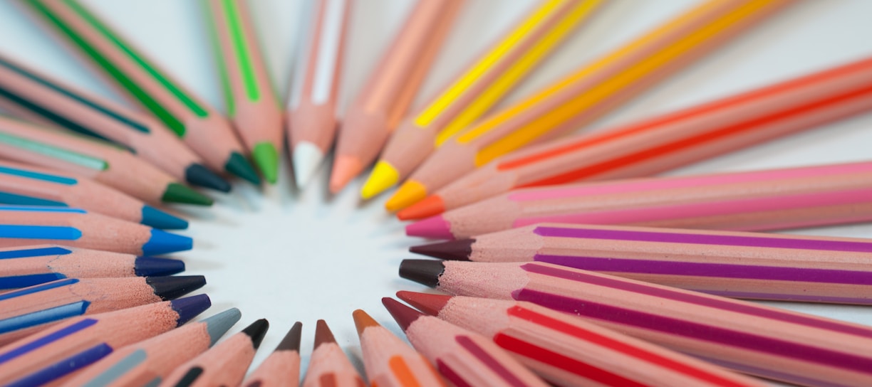 assorted-color pencil