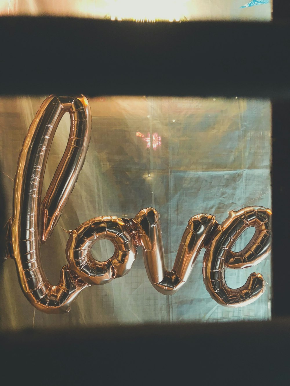 gold love foil balloon