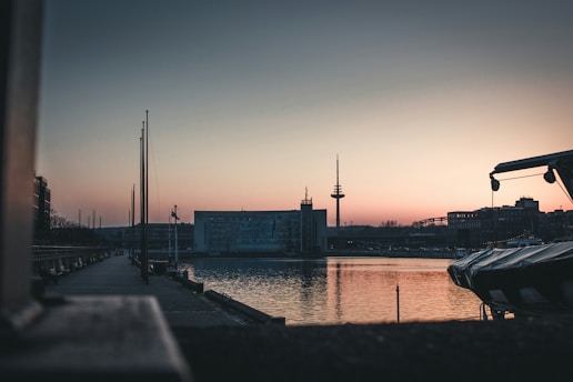 Kiel, Landeshauptstadt Schleswig-Holstein, Bundesland vom Chefanalysten Daniel Günther