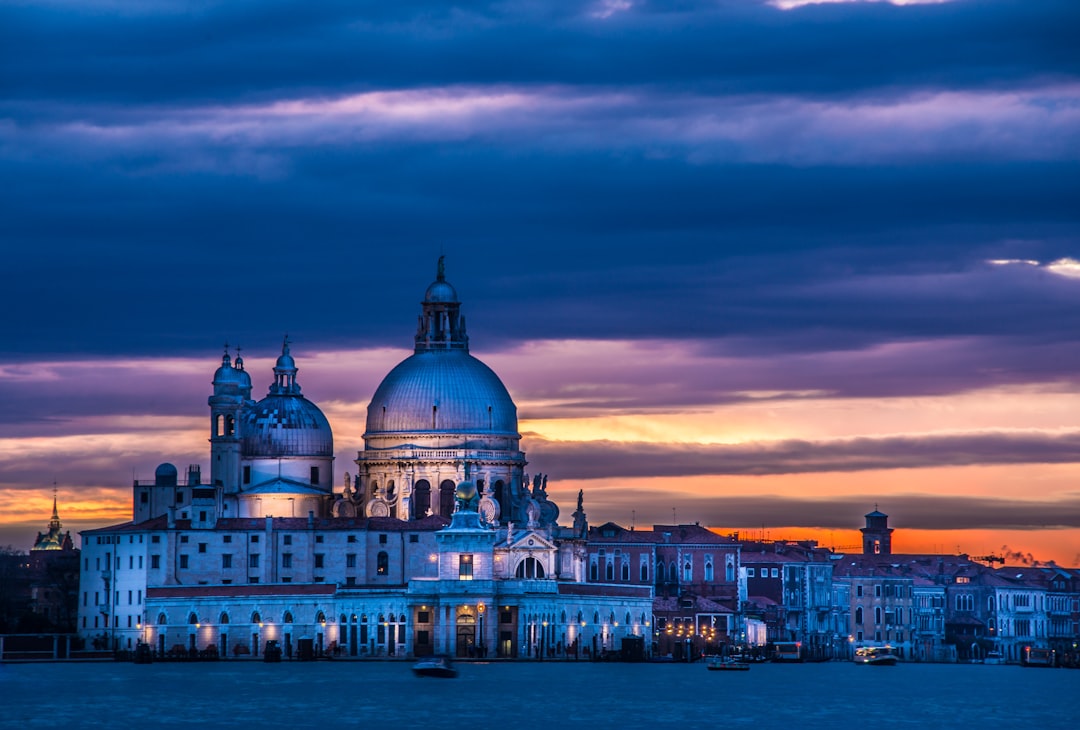 Landmark photo spot Basilica di Santa Maria della Salute Galleria Giorgio Franchetti alla Ca' d'Oro