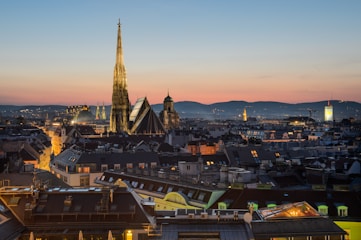Melbourne to Vienna flights