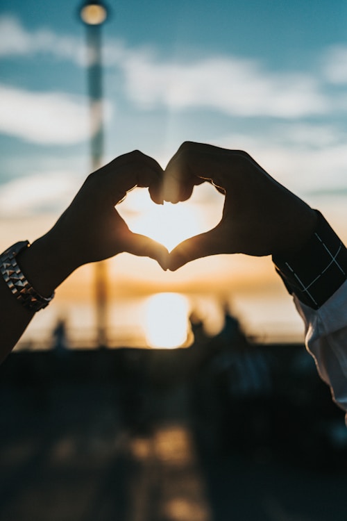 Imagen representativa de Amor y Relaciones Conscientes