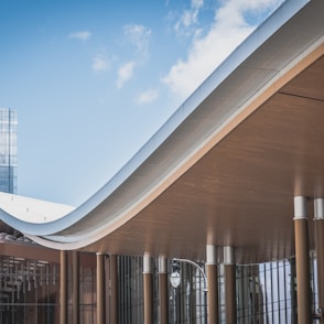 brown and white concrete landmark