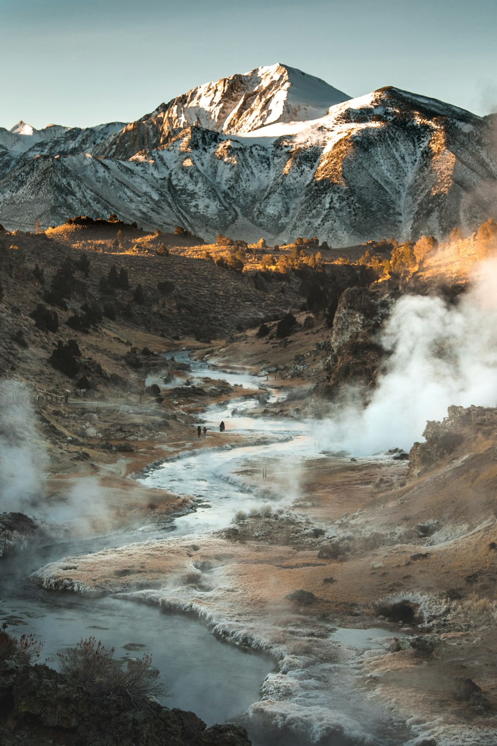 Fotografie aus der Vogelperspektive der Berge