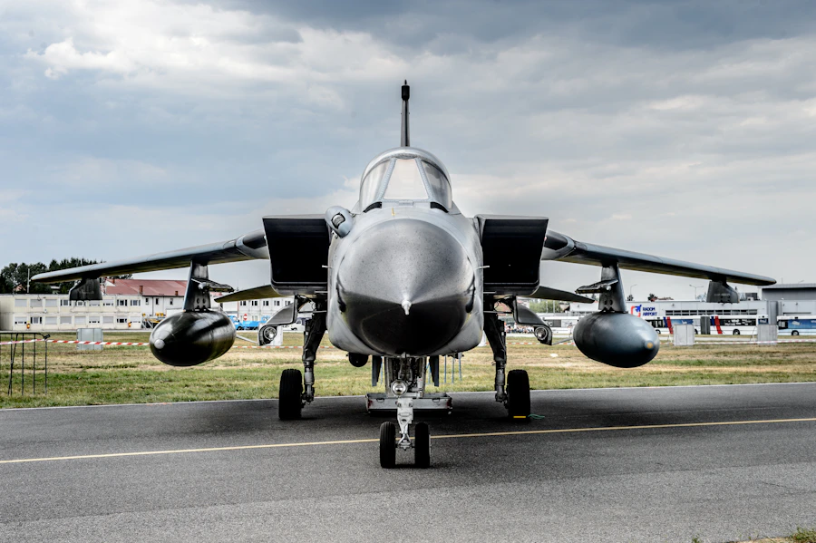 Caccia in formazione durante un airshow