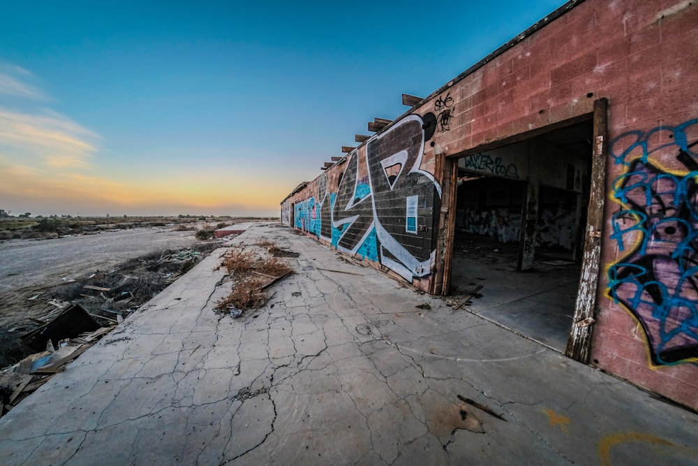 wall printed with graffiti