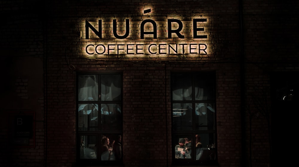 Nuare Coffee Center store