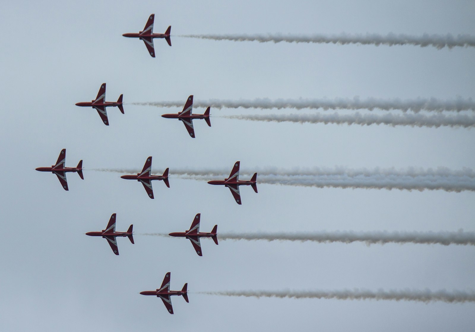 Canon EOS 50D + Canon EF-S 55-250mm F4-5.6 IS sample photo. Planes doing cloud show photography