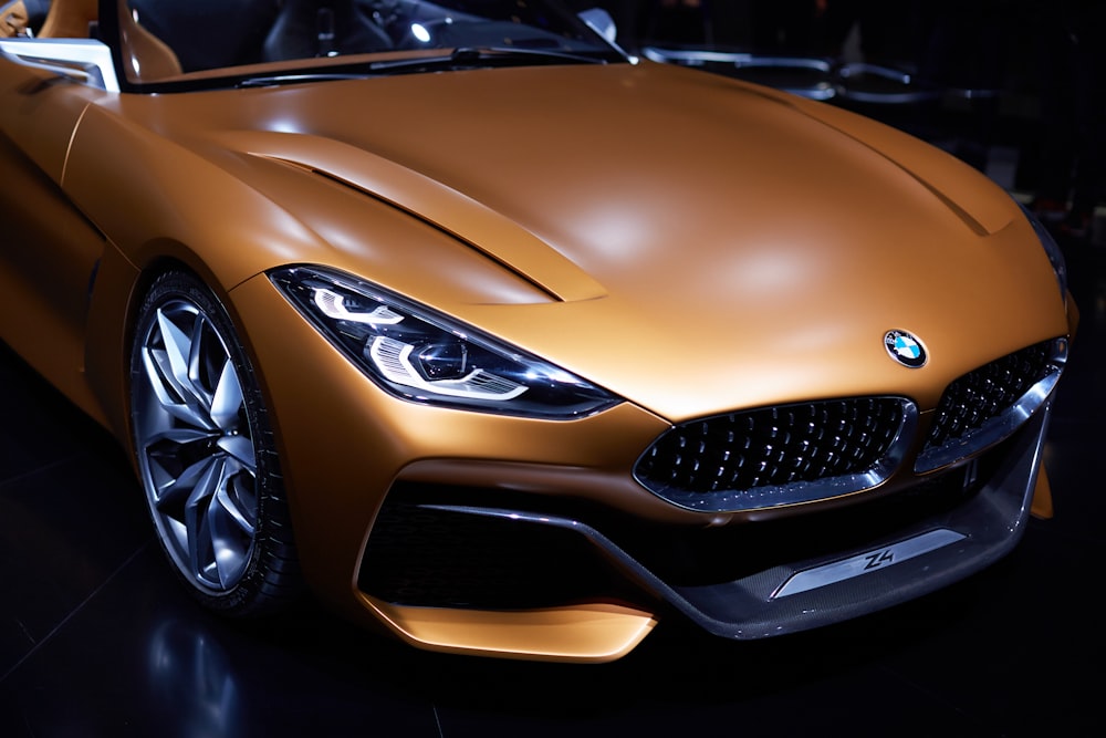 Futuristic Driving Pleasure BMW i8 Range Showcased