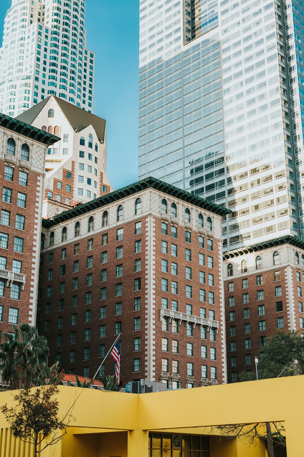 brown and gray concrete building