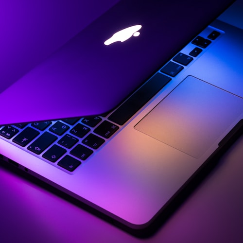 MacBook Pro 16"