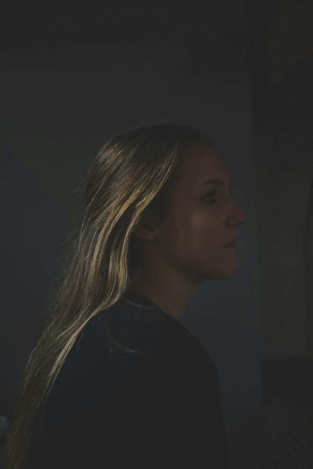 woman sitting on chair