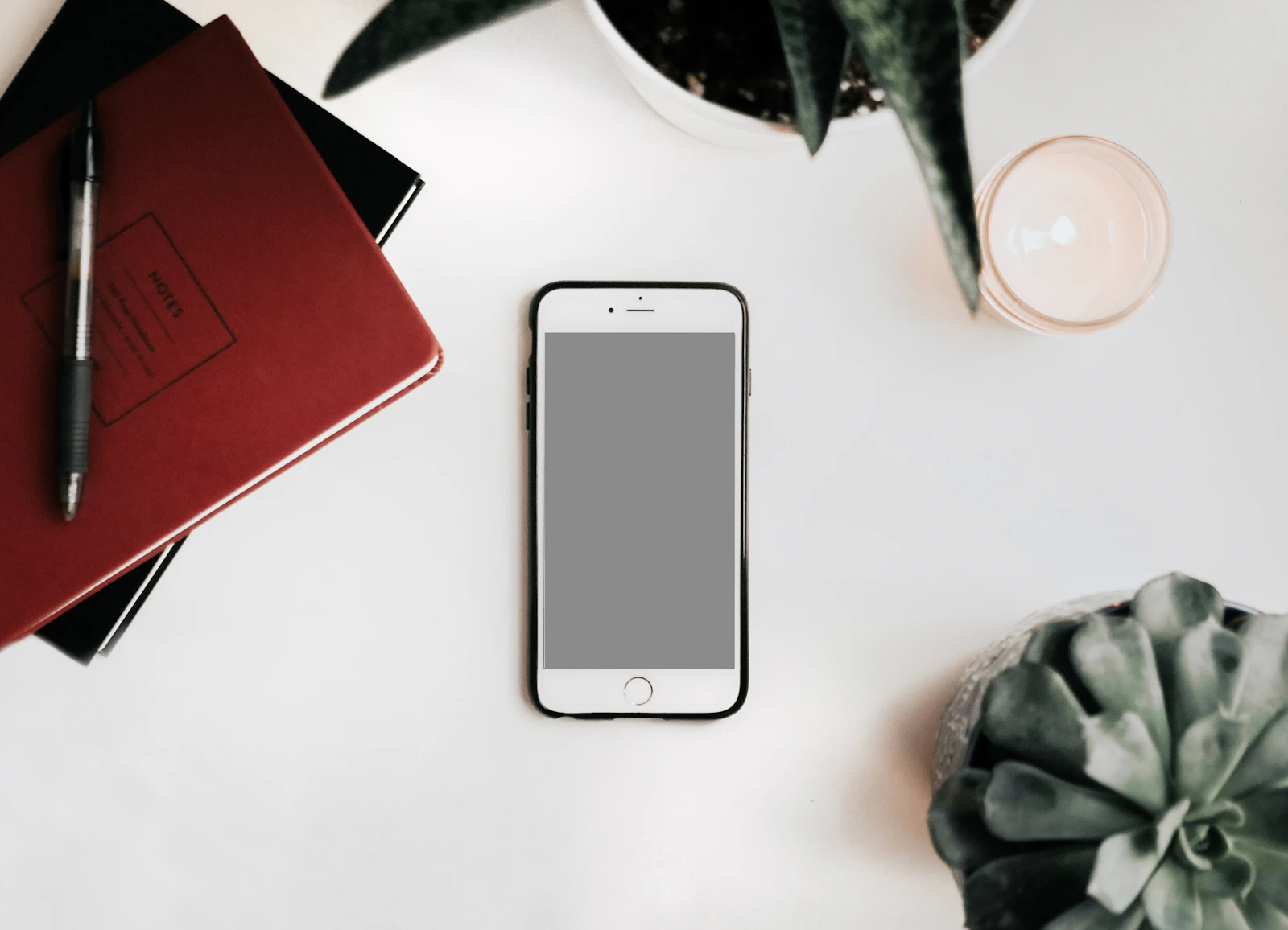 The 15 Best AI Apps in 2026 (That Actually Do the Work)