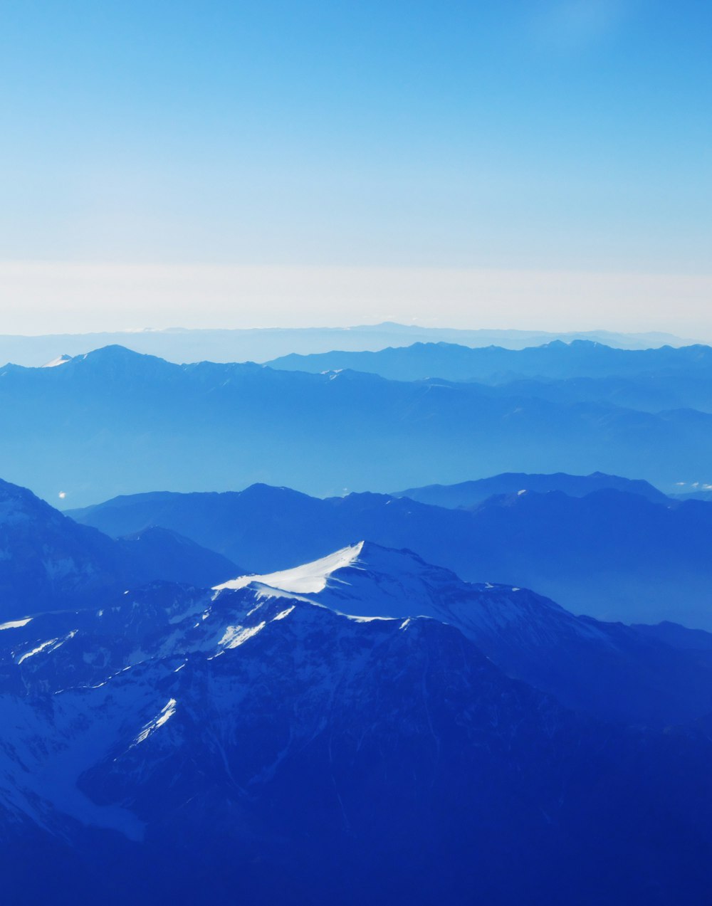 copertura montana con la neve