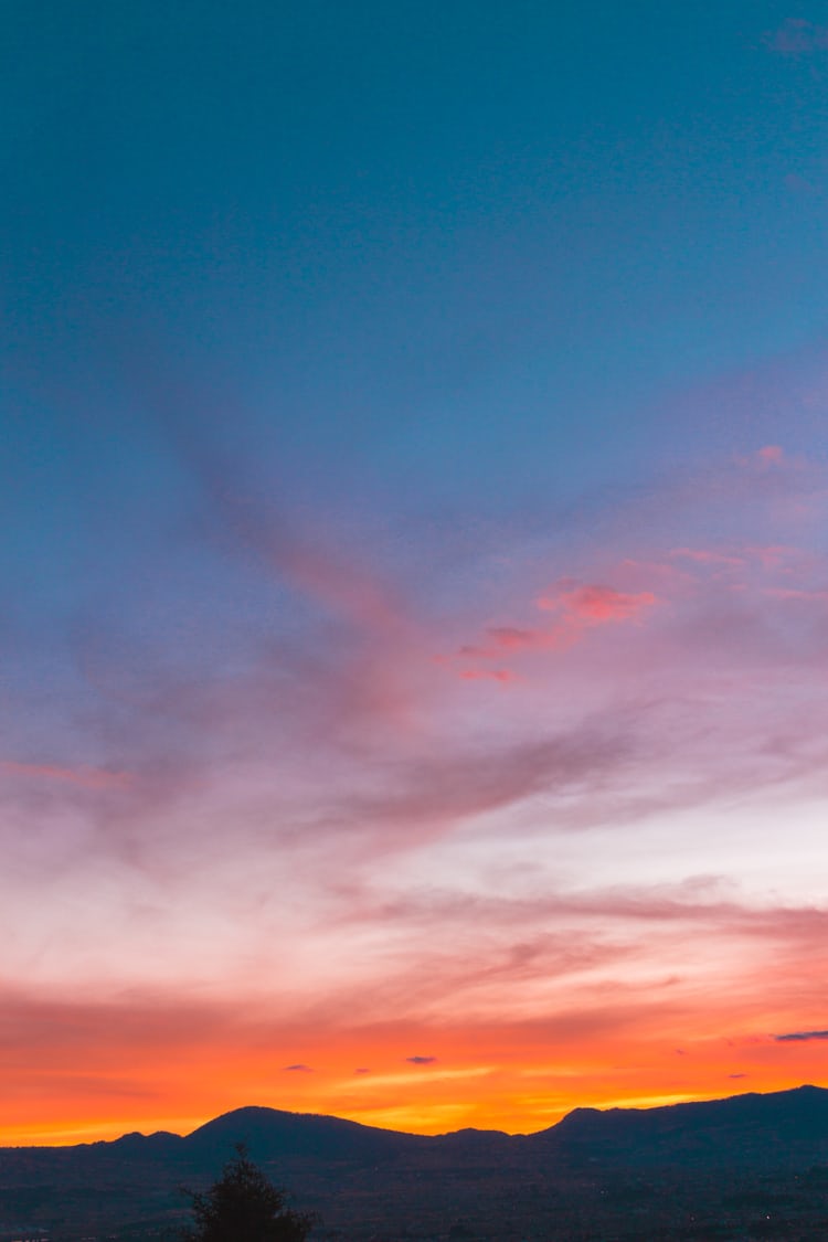 sunset in mountain photo – Free Sunrise Image on Unsplash