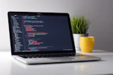 Angularエンジニア転職求められるスキル・年収相場と成功求人の選び方